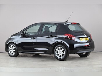 Used Peugeot 208 2018 for sale - 78363079: Photo