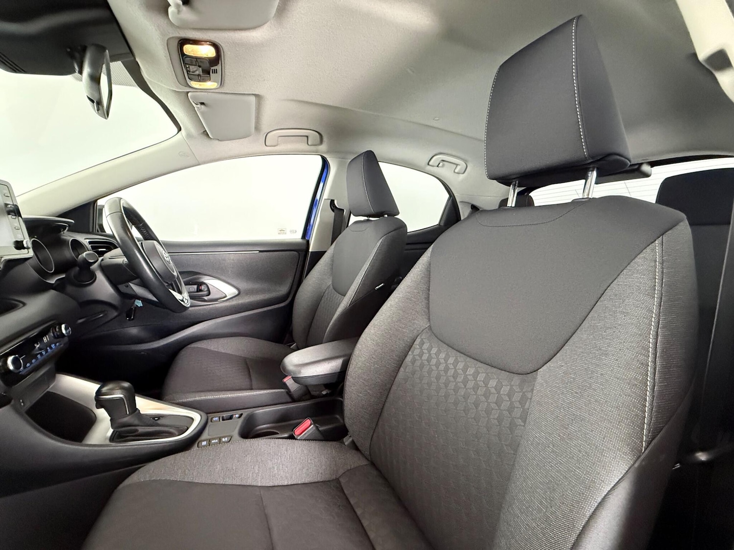 Used Toyota Yaris 2022 for sale - 77511542: Photo 10