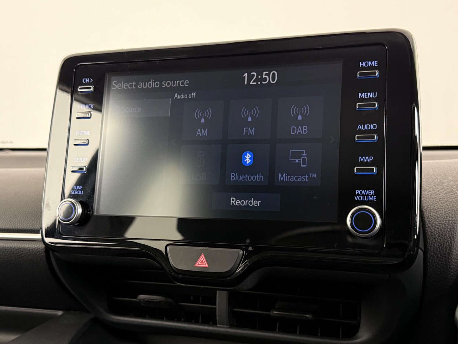 Used Toyota Yaris 2022 for sale - 77511542: Photo 25