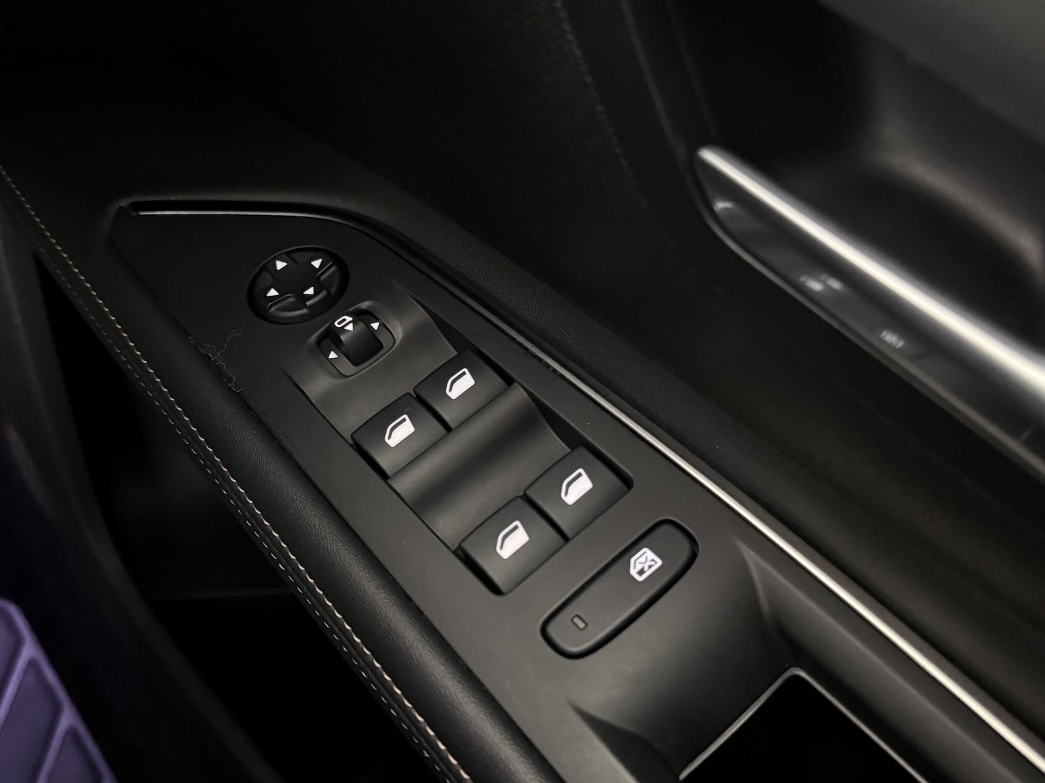 Used Peugeot 5008 2019 for sale - 77216819: Photo 19