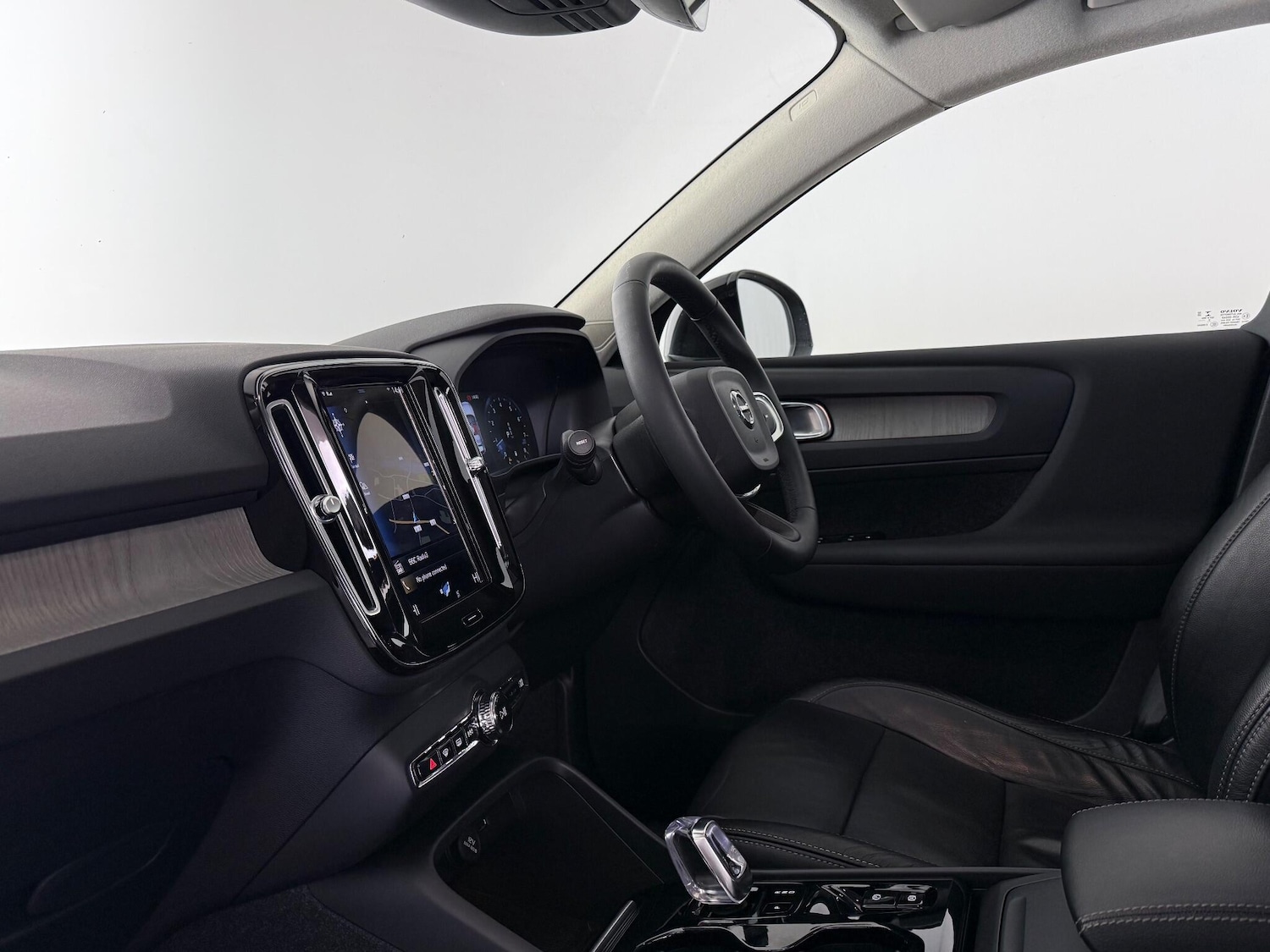 Used Volvo XC40 2021 for sale - 77180814: Photo 15