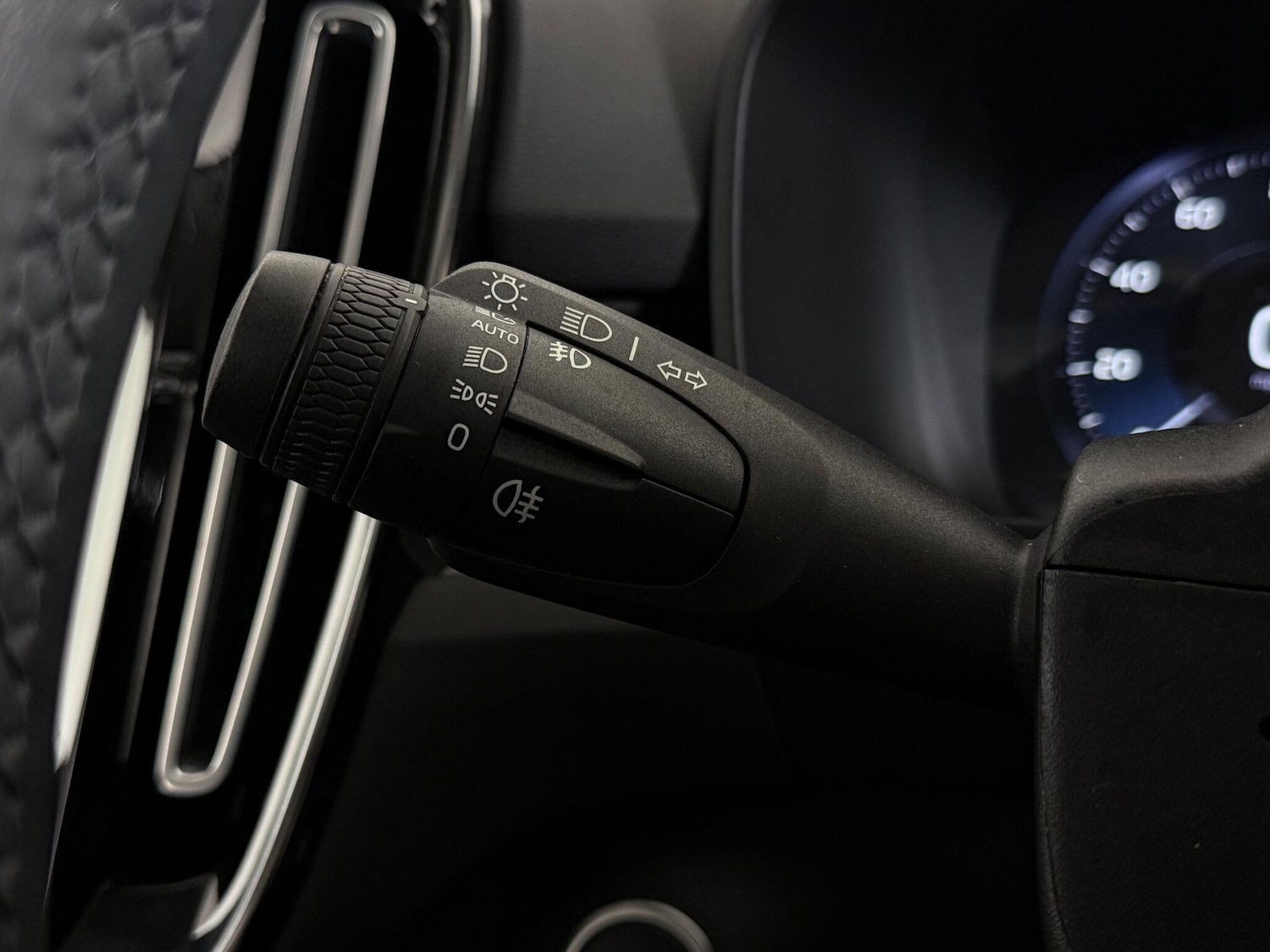 Used Volvo XC40 2021 for sale - 77180814: Photo 22