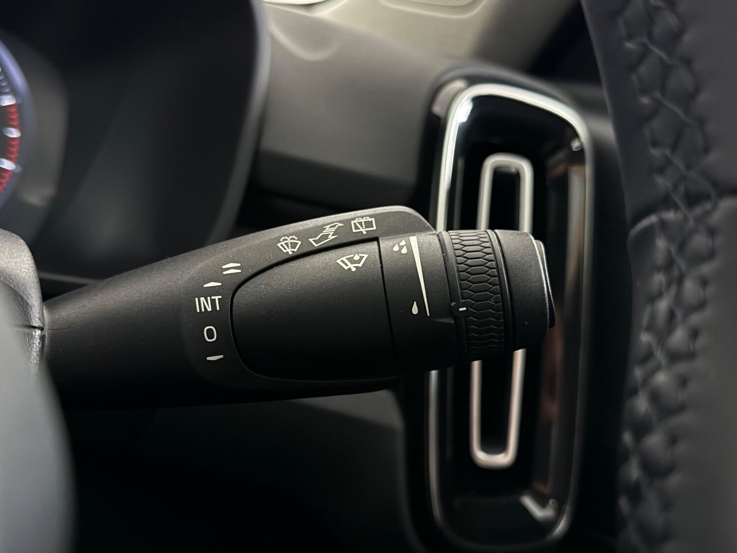 Used Volvo XC40 2021 for sale - 77180814: Photo 23