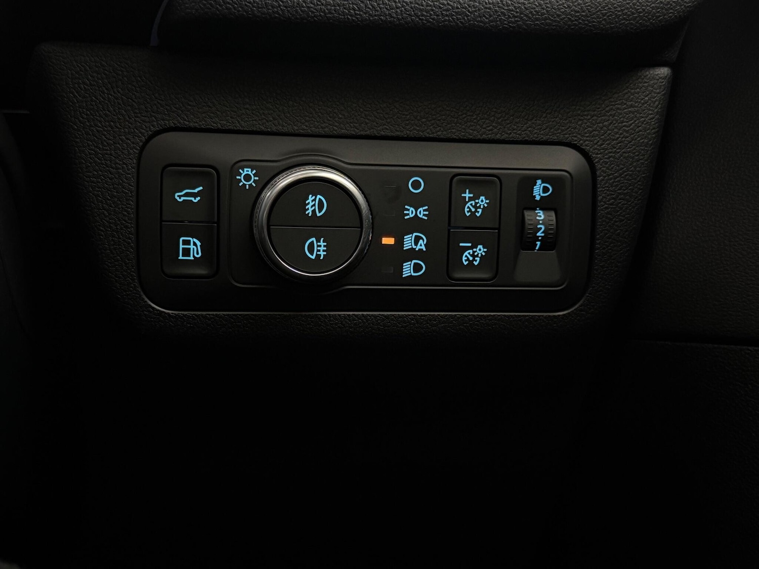 Used Ford Kuga 2023 for sale - 76468129: Photo 28