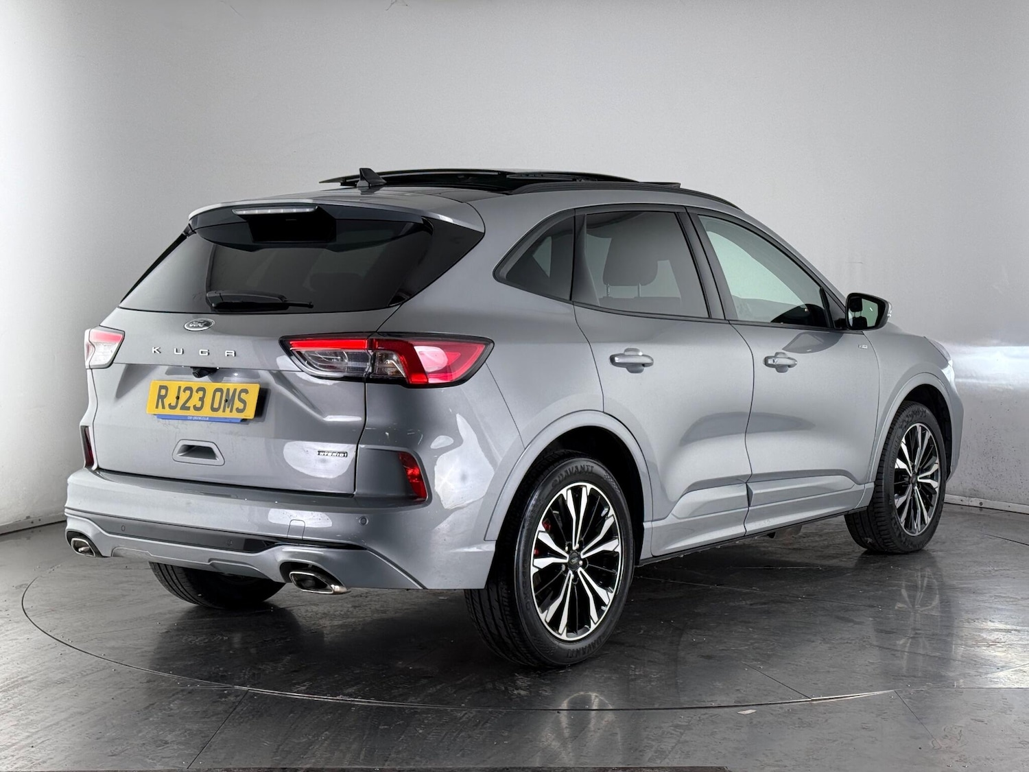 Used Ford Kuga 2023 for sale - 76468129: Photo 4