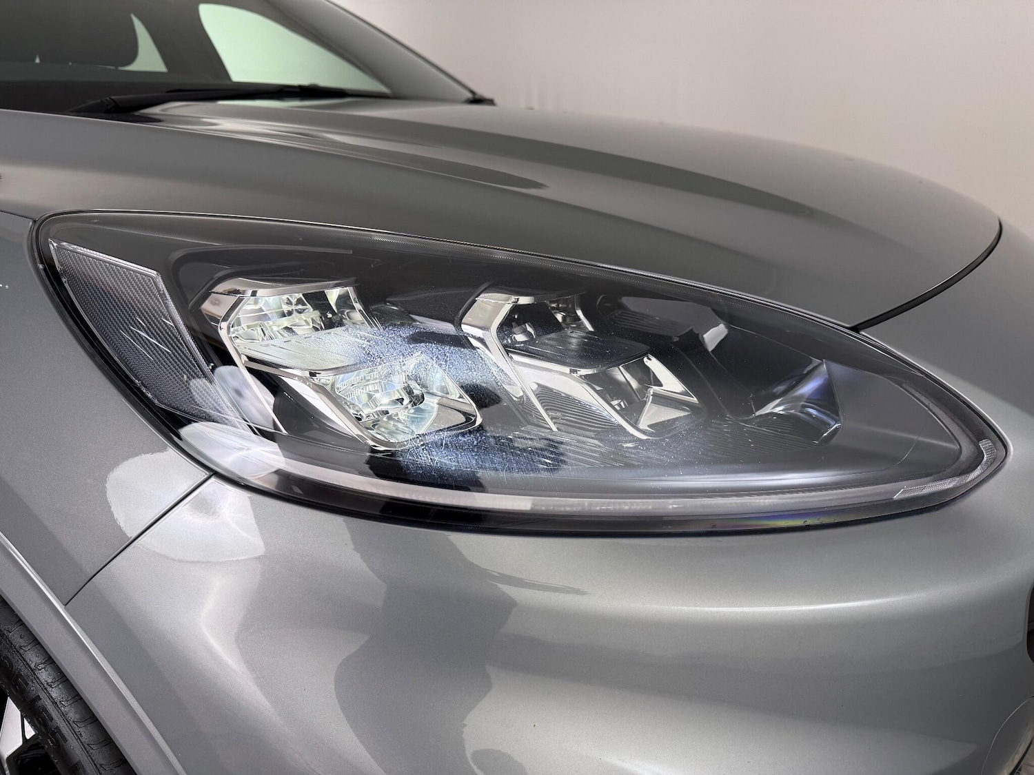 Used Ford Kuga 2023 for sale - 76468129: Photo 8