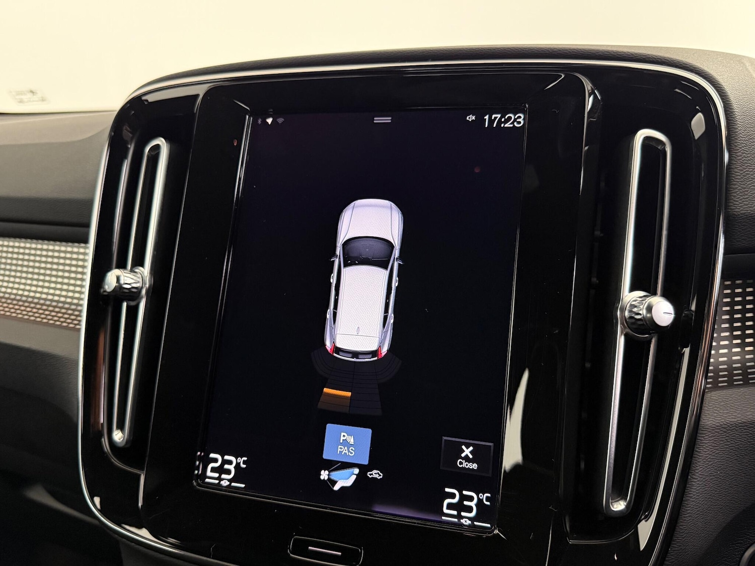 Used Volvo XC40 2022 for sale - 76468383: Photo 37