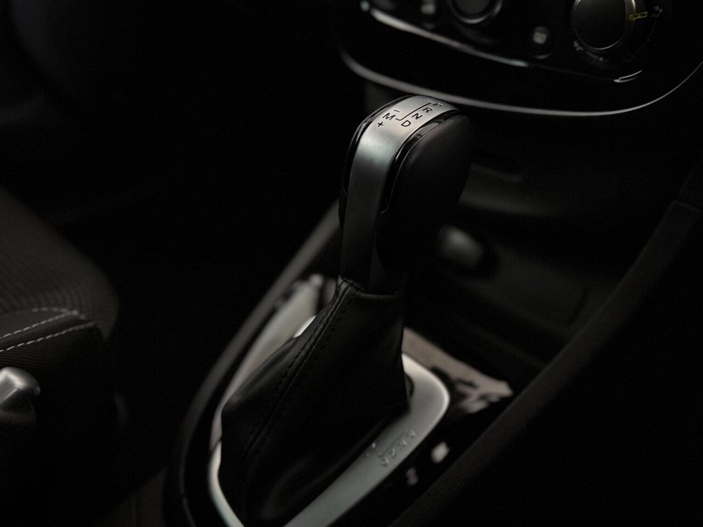 Used Renault Clio 2019 for sale - 76280033: Photo 33