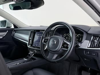 Used Volvo S90 2019 for sale - 79633134: Photo