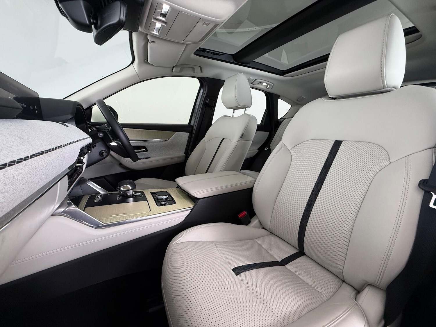 Used Mazda CX-60 2024 for sale - 76468379: Photo 18