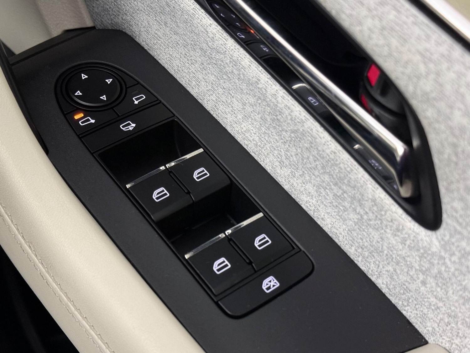 Used Mazda CX-60 2024 for sale - 76468379: Photo 25