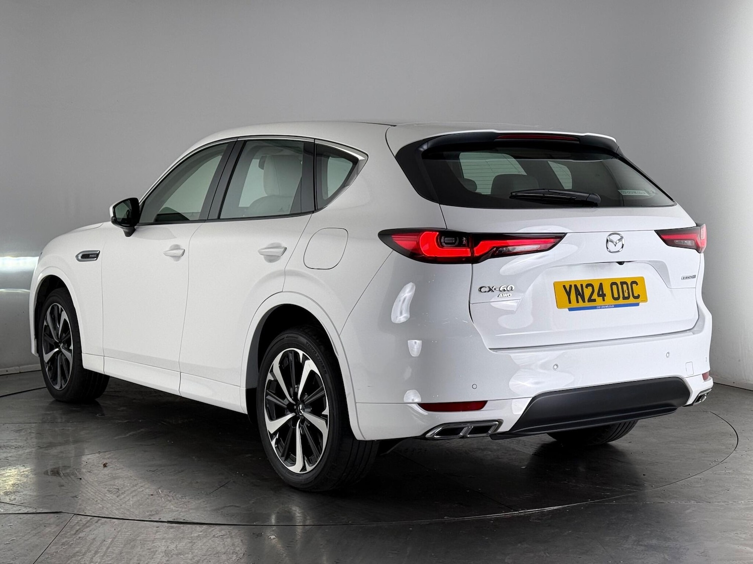 Used Mazda CX-60 2024 for sale - 76468379: Photo 4