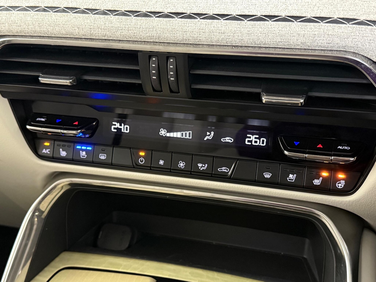 Used Mazda CX-60 2024 for sale - 76468379: Photo 45