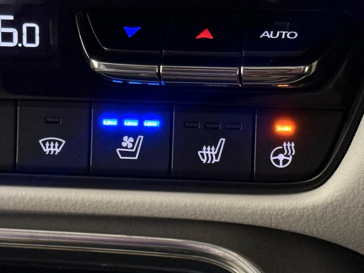 Used Mazda CX-60 2024 for sale - 76468379: Photo 47