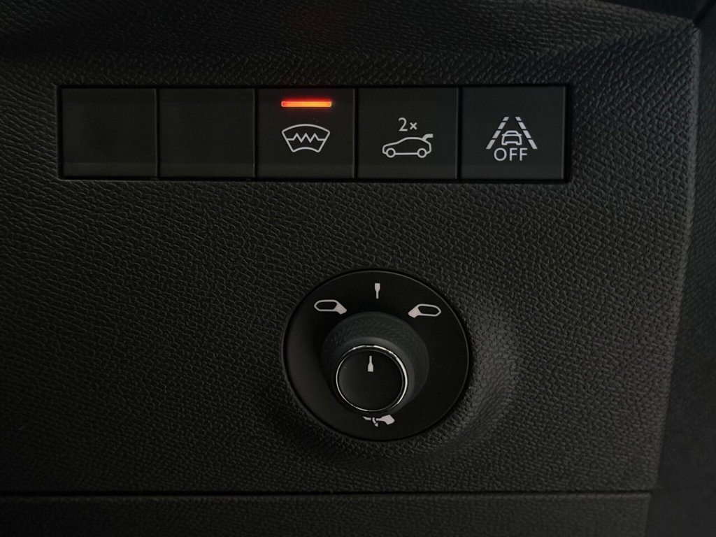 Used DS Automobiles DS 7 Crossback 2021 for sale - 76092438: Photo 28