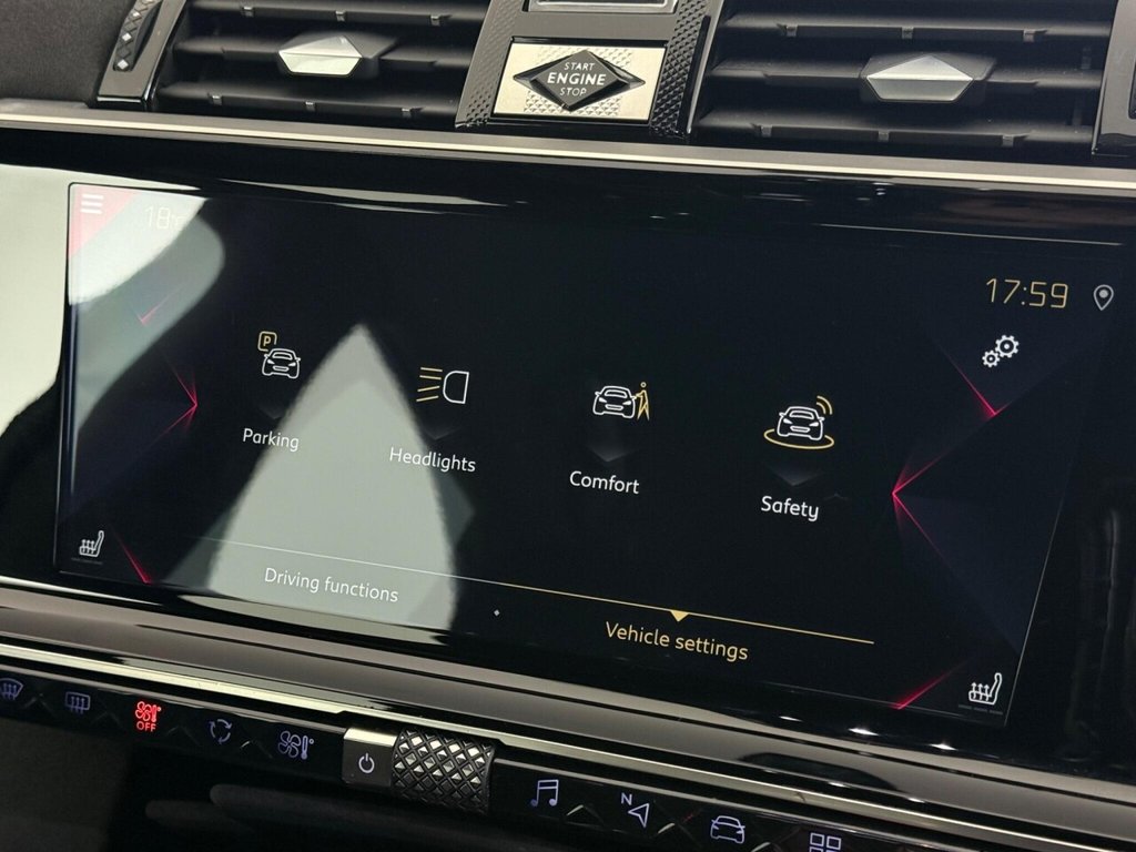 Used DS Automobiles DS 7 Crossback 2021 for sale - 76092438: Photo 38