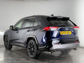 Used Toyota RAV4 2021 for sale - 77840084: Photo