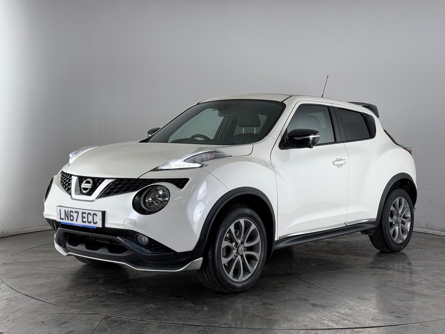 Used Nissan Juke 2017 for sale - 77180865: Photo 3