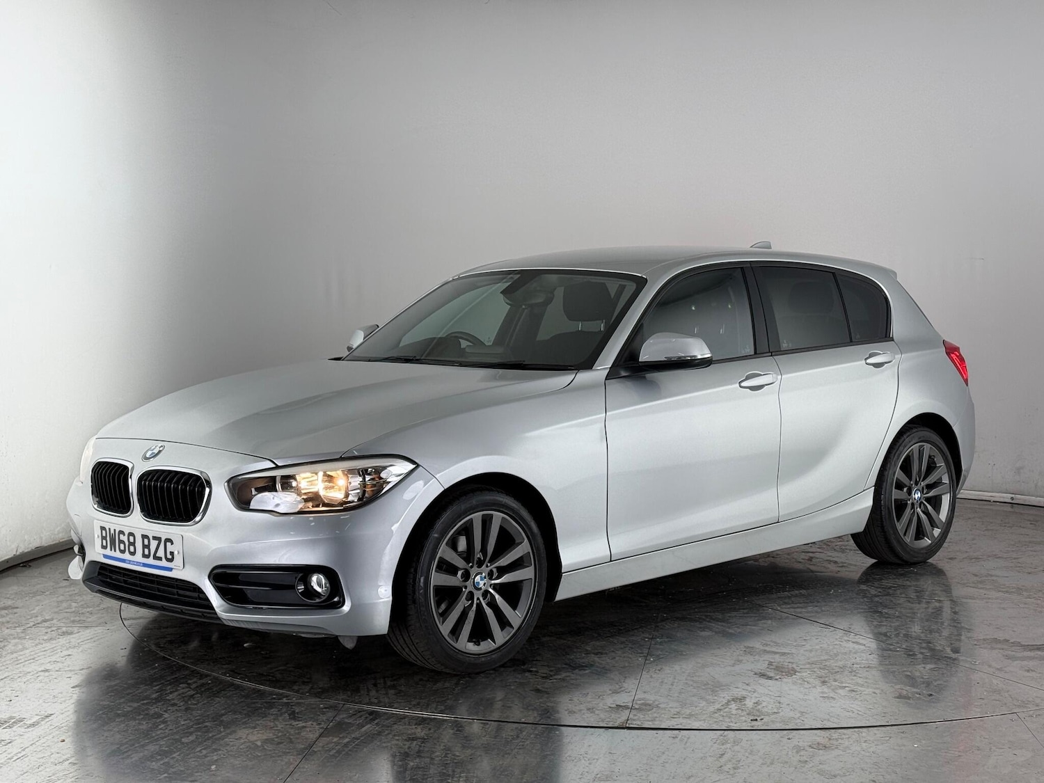 Used BMW 1 Series 2018 for sale - 76468097: Photo 4