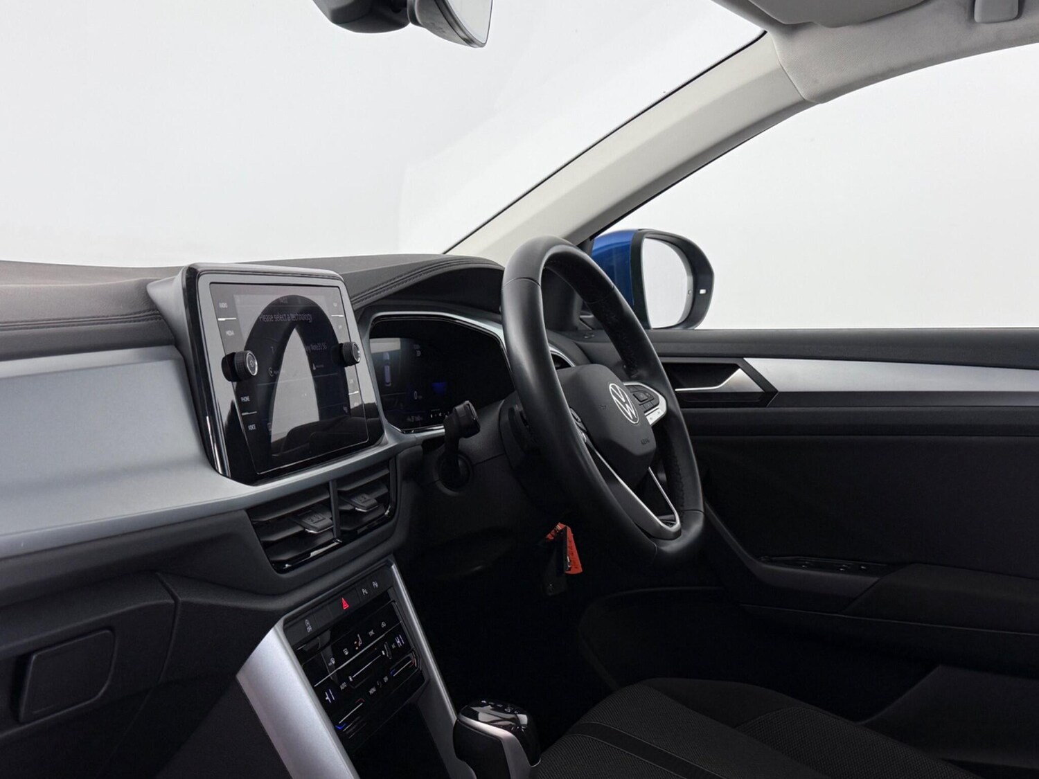 Used Volkswagen T-Roc 2023 for sale - 77550822: Photo 17