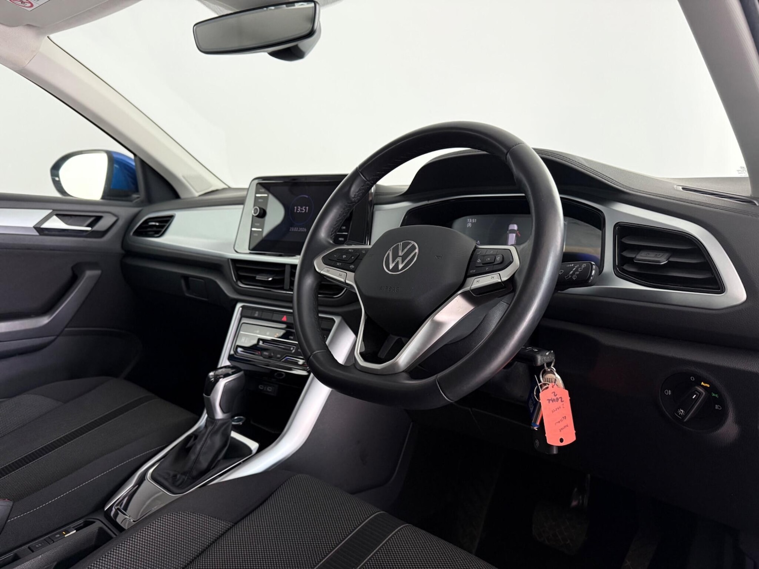 Used Volkswagen T-Roc 2023 for sale - 77550822: Photo 18