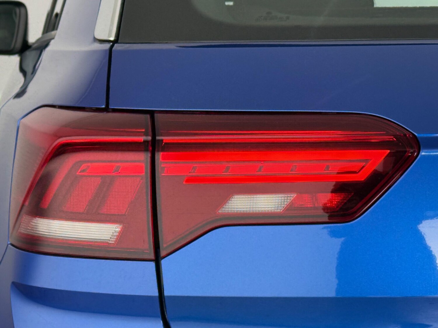 Used Volkswagen T-Roc 2023 for sale - 77550822: Photo 8