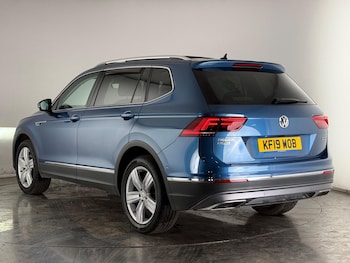 Used Volkswagen Tiguan Allspace 2019 for sale - 77896691: Photo