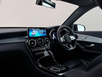 Used Mercedes-Benz GLC 2022 for sale - 79497247: Photo