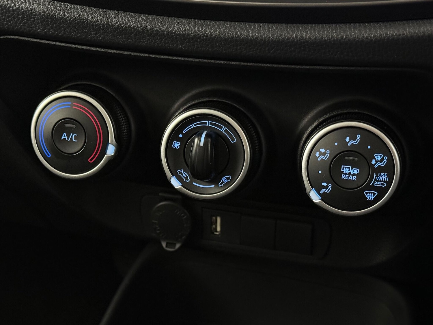 Used Toyota Aygo X 2023 for sale - 77260374: Photo 28