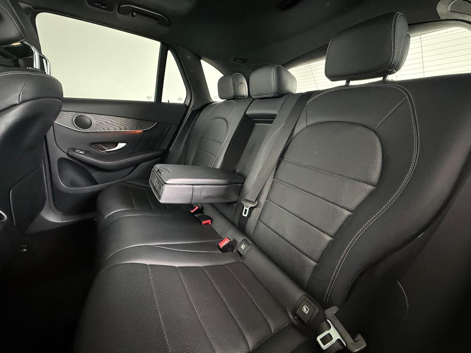 Used Mercedes-Benz GLC 2019 for sale - 76468791: Photo 16