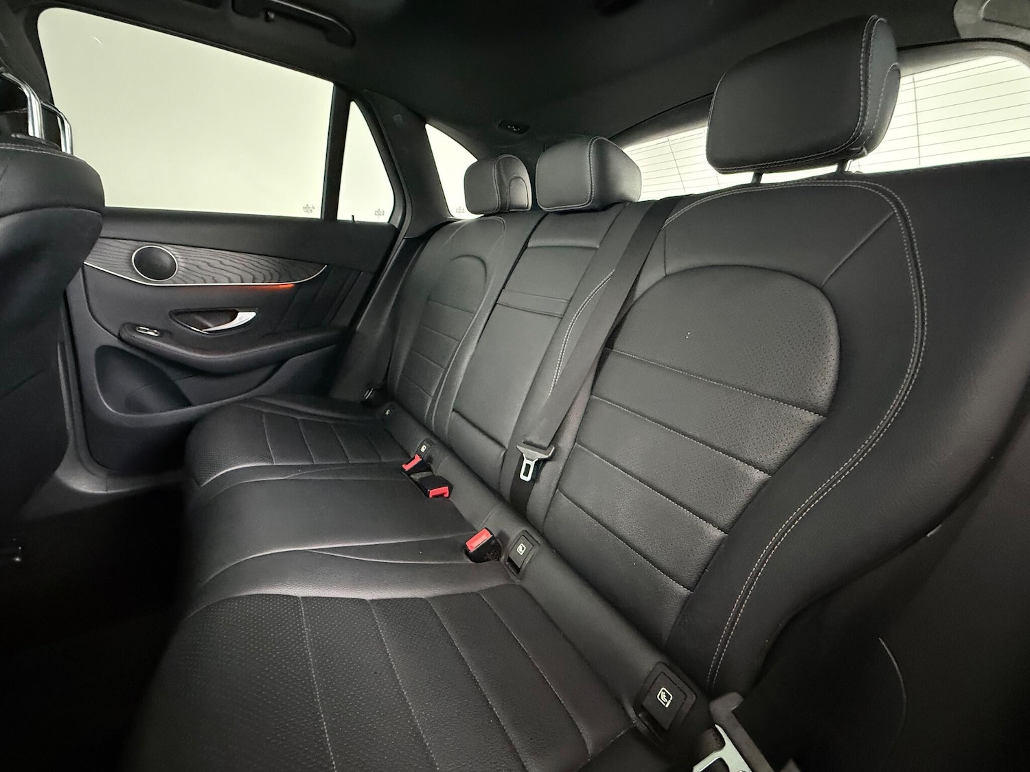 Used Mercedes-Benz GLC 2019 for sale - 76468791: Photo 17