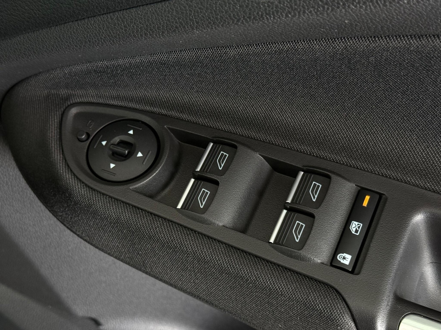 Used Ford C-Max 2018 for sale - 76468277: Photo 28