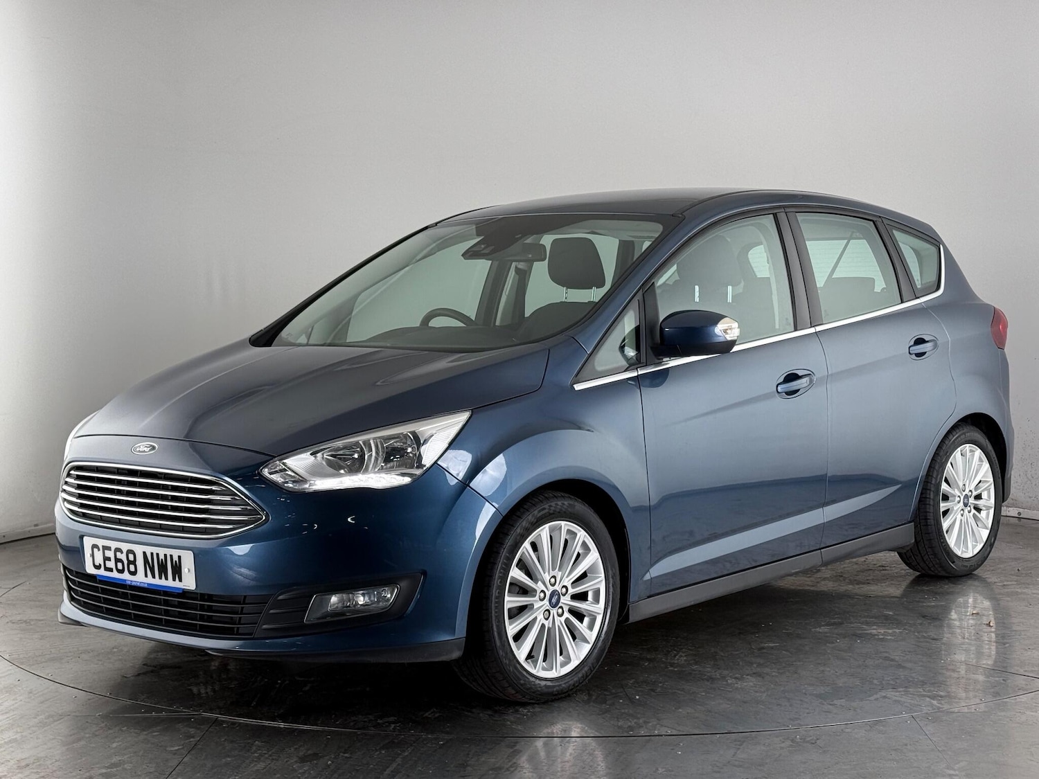 Used Ford C-Max 2018 for sale - 76468277: Photo 3
