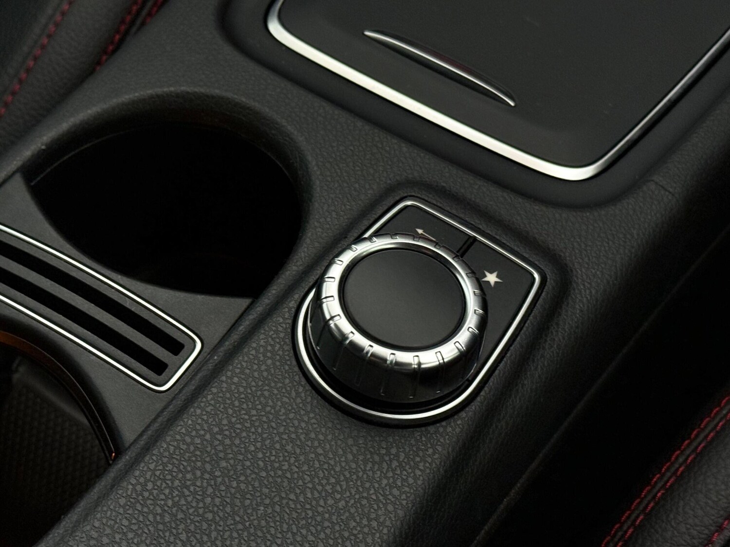 Used Mercedes-Benz GLA 2017 for sale - 76468651: Photo 40