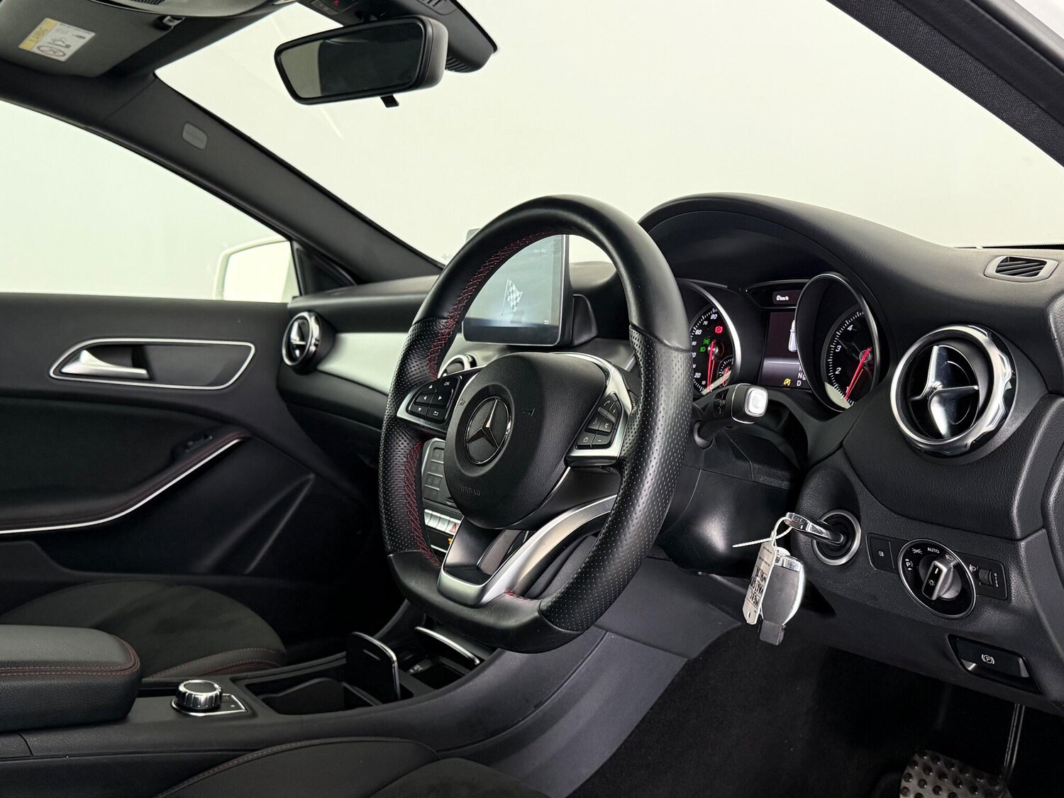 Used Mercedes-Benz GLA 2018 for sale - 76645770: Photo 25