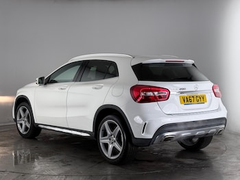 Used Mercedes-Benz GLA 2018 for sale - 76645770: Photo