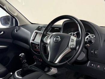Used Nissan Navara 2020 for sale - 79546784: Photo