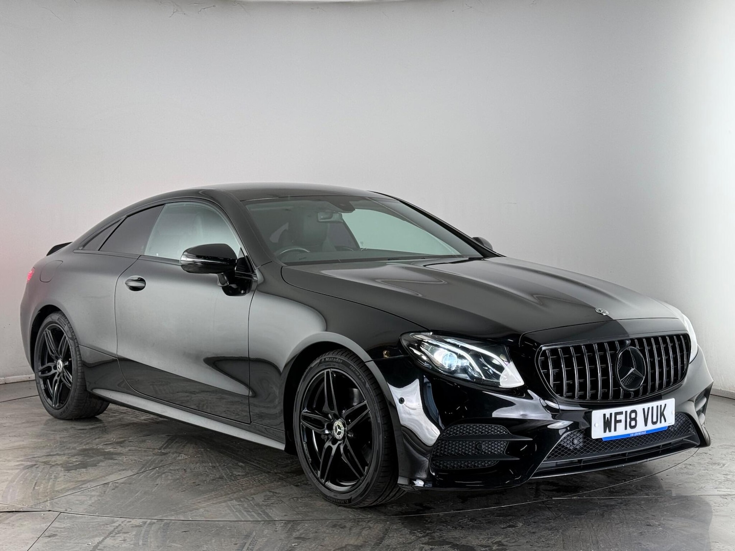 Used Mercedes-Benz E Class 2018 for sale - 78078645: Photo 1