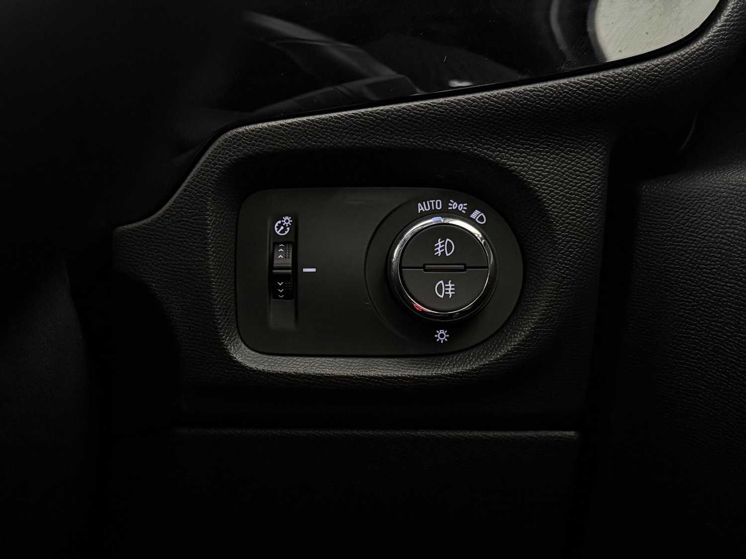 Used Vauxhall Corsa 2023 for sale - 76619880: Photo 27