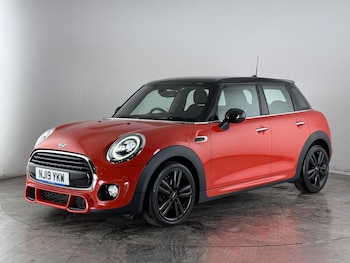 Used MINI Hatch 2019 for sale - 76899508: Photo