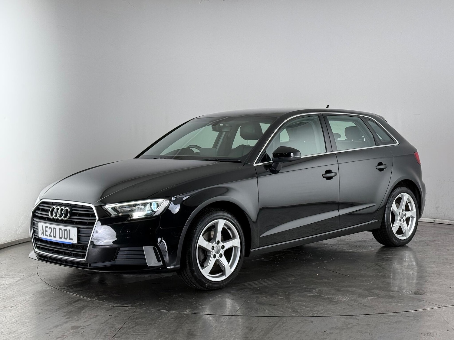 Used Audi A3 2023 for sale - 77180976: Photo 2