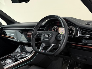Used Audi Q7 2023 for sale - 79566039: Photo