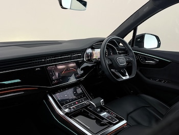Used Audi Q7 2023 for sale - 79566039: Photo