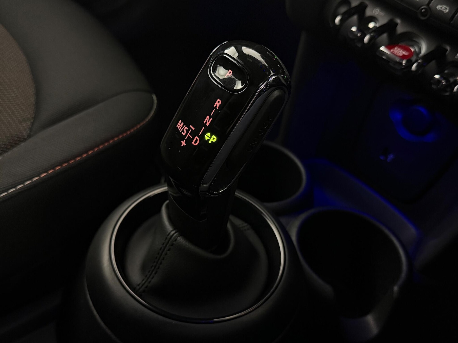 Used MINI Convertible 2020 for sale - 77246297: Photo 28