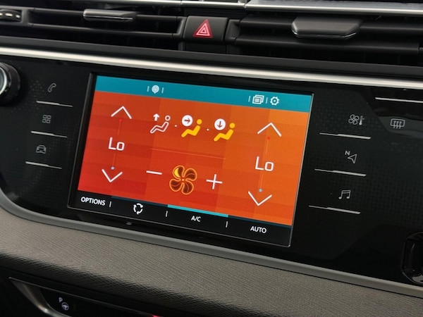 Used Citroen C4 Picasso 2017 for sale - 75201190: Photo 34