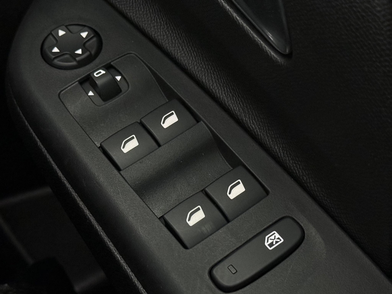 Used Vauxhall Corsa 2023 for sale - 76468466: Photo 21