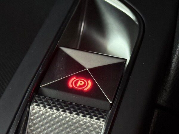 Used DS Automobiles DS 3 Crossback 2022 for sale - 75087839: Photo 42