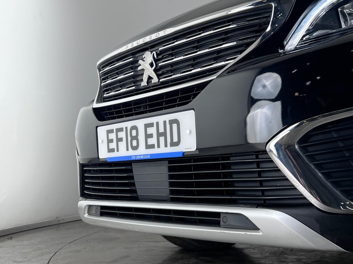 Used Peugeot 5008 2018 for sale - 77216510: Photo 35