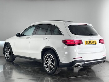 Used Mercedes-Benz GLC 2019 for sale - 75642615: Photo