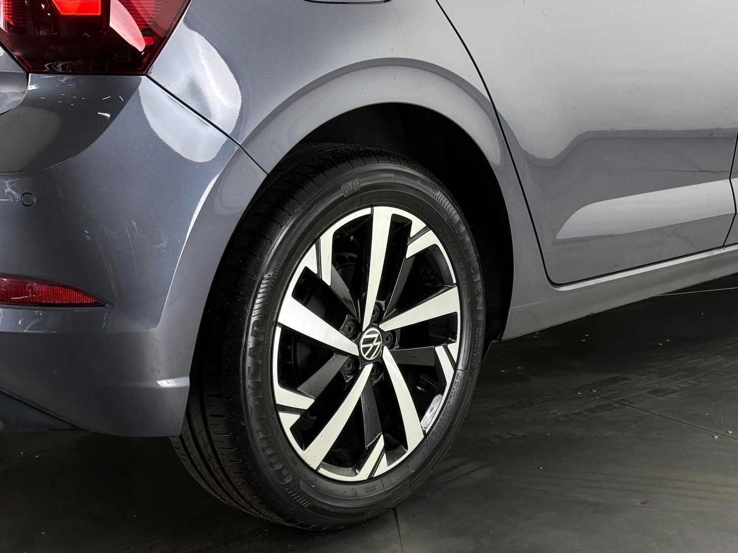 Used Volkswagen Polo 2024 for sale - 76752546: Photo 12